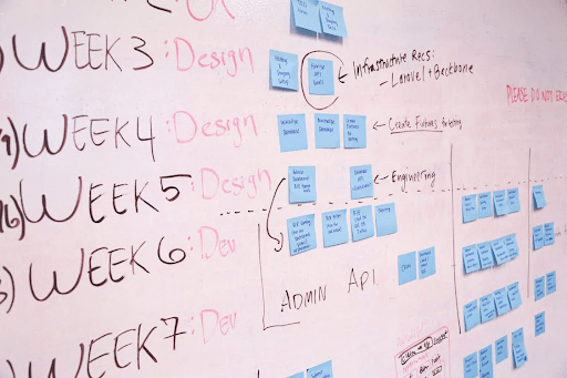 Un tableau expliquant les stratégies de diffusion